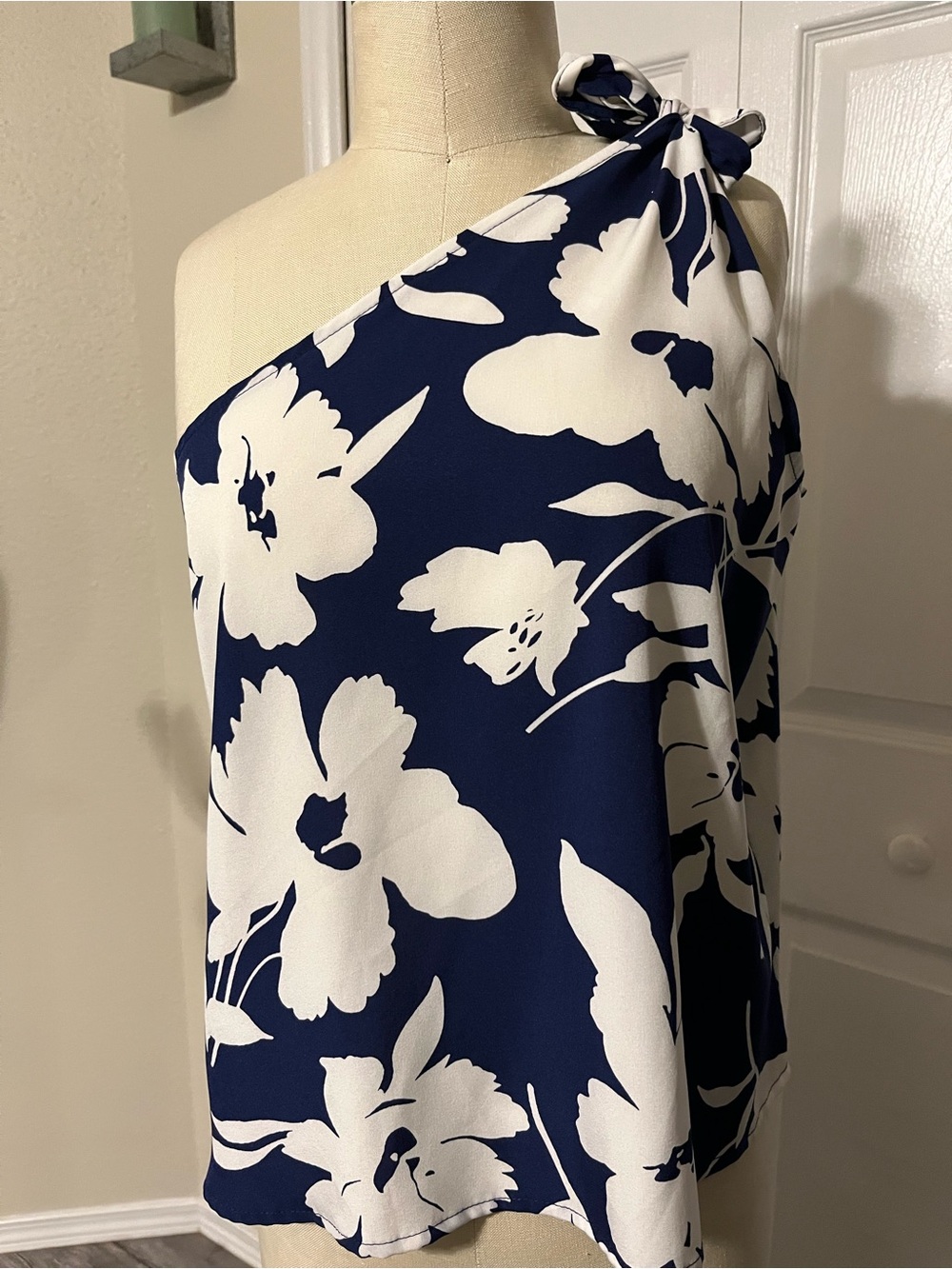 One-Shoulder Navy and White Floral blouse Size Medium